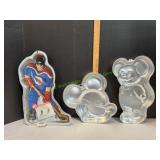(3) Wilton Character Baking Pans
