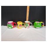 (4) Vtg M&M Mugs (4) Vtg M&M Mugs