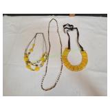 Vtg Yellow Necklaces Vtg Yellow Necklaces