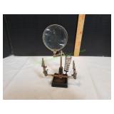 Helping Hands Tool w/ Magnifying Glass Helping Hands Tool w/ Magnifying Glass