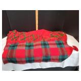 72" Table Runner & 70" Round Tablecloth 72" Table Runner & 70" Round Tablecloth