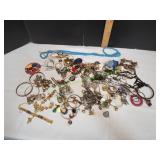 Bag of Mixed Jewelry ~ Necklaces, Earrings & More Bag of Mixed Jewelry ~ Necklaces, Earrings & More