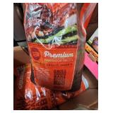 Traeger Wood Fired Grills Gourmet Blend Pellets Traeger Wood Fired Grills Gourmet Blend Pellets