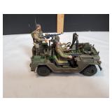 Vtg Military Jeep w/ (3) Action Figures