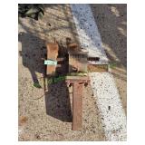 Brink & Cotton 4 1/2" Swivel Vise