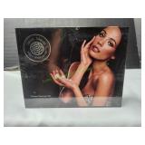 Forever Flawless Deluxe  Manicure Kit