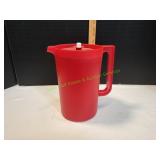 Vtg Reg Tupperware Pitcher w/ Lid