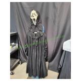 Scream Ghost Face Mask w/ Cape