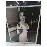 Vtg Leigh Chapman Photo