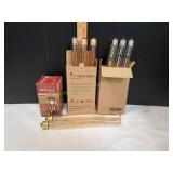 (7) Liii & Artman LED Light Bulbs