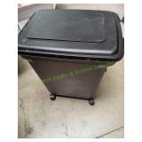 Rolling Enclosed Dog Food Container