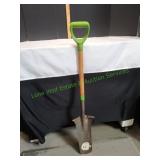 Ames D-Handle Drain Spade