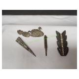 Vtg Brooches & More