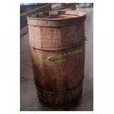 Vtg Wood Barrel