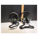 (2) Wired Headphones