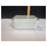Pyrex Amish Butterprint 502 Refrigerator Dish