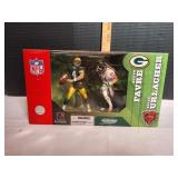 McFarlane Deluxe NFL 2-Pk Favre & Urlacher McFarlane Deluxe NFL 2-Pk Favre & Urlacher