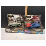 (2)Hot Wheels Batman v Superman Pull Back Cars (2)Hot Wheels Batman v Superman Pull Back Cars