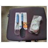 KitchenAid 2pc Baking Set w/ Measuring Cups