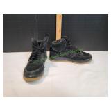 Nike Air Force 1 High Lv8 , Boys Sz 6 1/5Y, Black