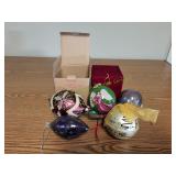 Vtg Christmas Ornaments