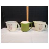 (2) Vtg Tupperware Mix-n-Stor & Rubbermaid