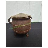 Vtg Cast Iron Footed Pot