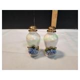 Vtg Porcelain Salt & Pepper Shakers