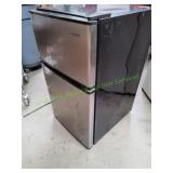Norpole Mini Refrigerator