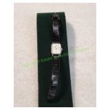 Vtg Ladies Bulova Wristwatch w/ Leather Strap