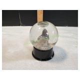 Vtg Atlas Crystal Works Snowglobe