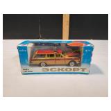 Vtg Volga GAZ 24-02 Aeroflot Escort Diecast Car