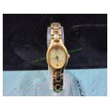 Vtg Seiko Ladies Bracelet Quartz Dress Watch