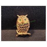 Vtg Napier Gold-Tone Owl Brooch w/ Green Eyes