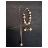 Vtg Gold-Tone Wire-Wrapped Faux Pearl Set