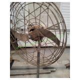 68" Freestand Aire Pedestal Fan