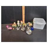 Vtg Mini Bunny Figurines & More