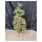 Pre-Lit Artificial Tree w/ Burlap Base