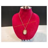 Vtg Cameo Pendant