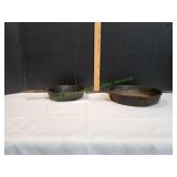 (2) Vt Cast Iron Skillets