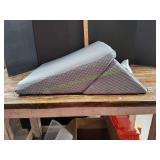 Imaginarium Dream Plush Adjustable Wedge Pillow