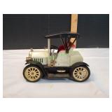 Vtg 1917 Model T Ford AM Transistor Radio