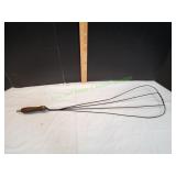 Vtg Wire Rug Beater