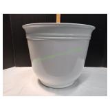 Trendspot Theo Resin 18' Planter, Grey
