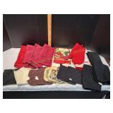 Kitchen Towels, Oven Mitts, Pot Holders & More