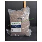 SunZero Pratt Tonal Fleece Insulated Panel
