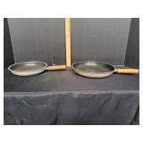 (2) Skillets