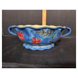 Susan Wingets Salad Serving Bowl w/Scalloped Edge
