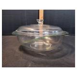 Clear Glass Pyrex Round Casserole Dish w/ Lid
