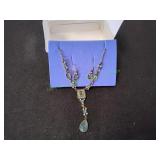 Avon Emerald Green Rhinestone Y Necklace Set